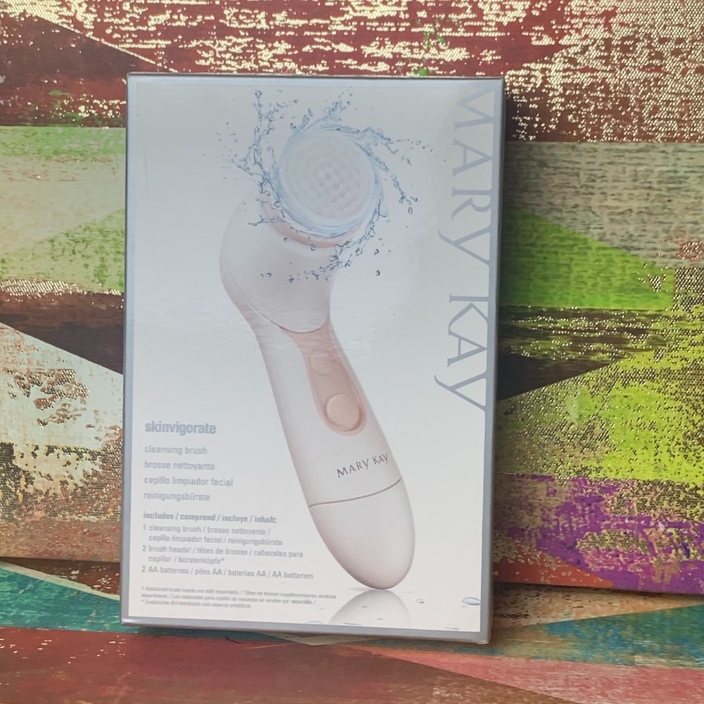 Skinvigorate Facial Cleansing Brush Mary Kay - exfoliate, makeup remover, clear